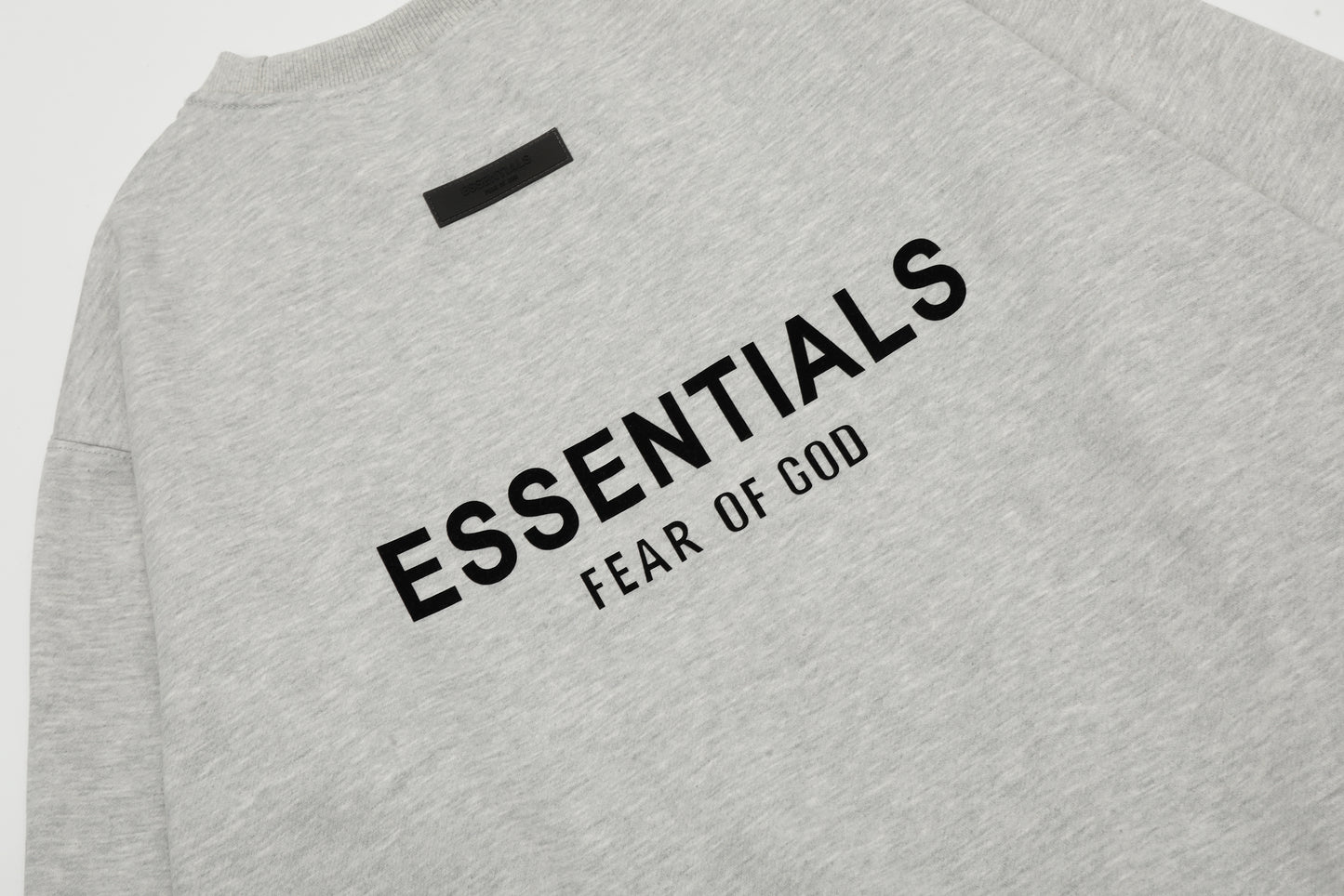 Essentials crewneck gray